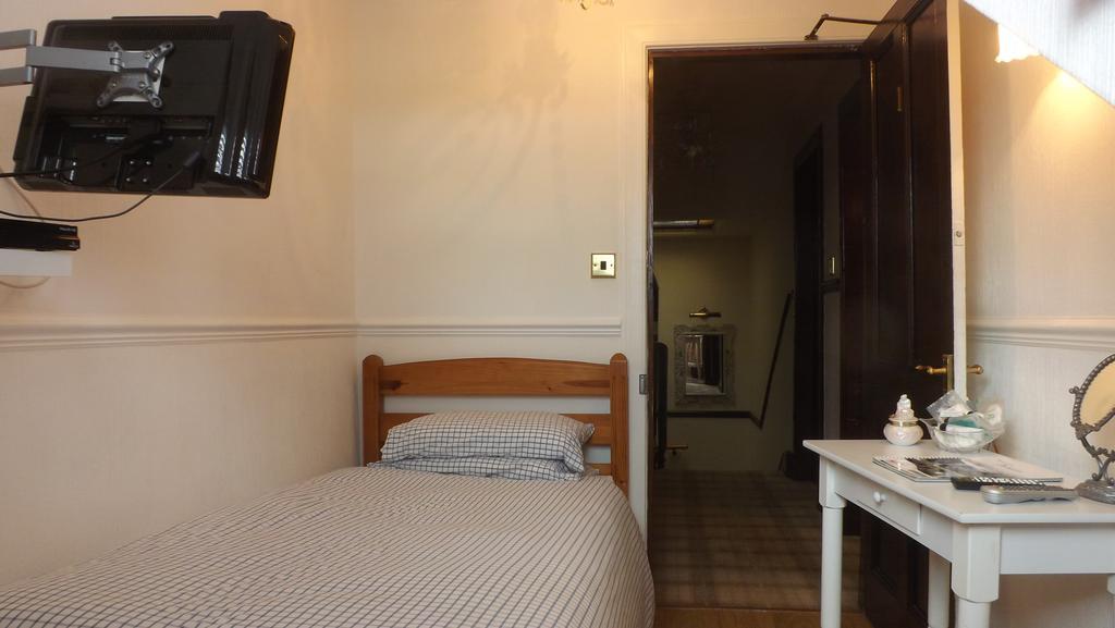 Westview Hotel Perth Room photo